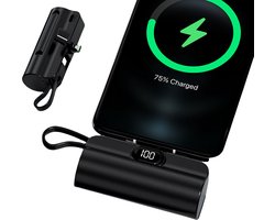 ISHIVA® Mini Powerbank 5000 mAh - Powerbank USB C - Kleine Draadloze Powerbank met LED Display - 2 jaar Garantie - Zwart